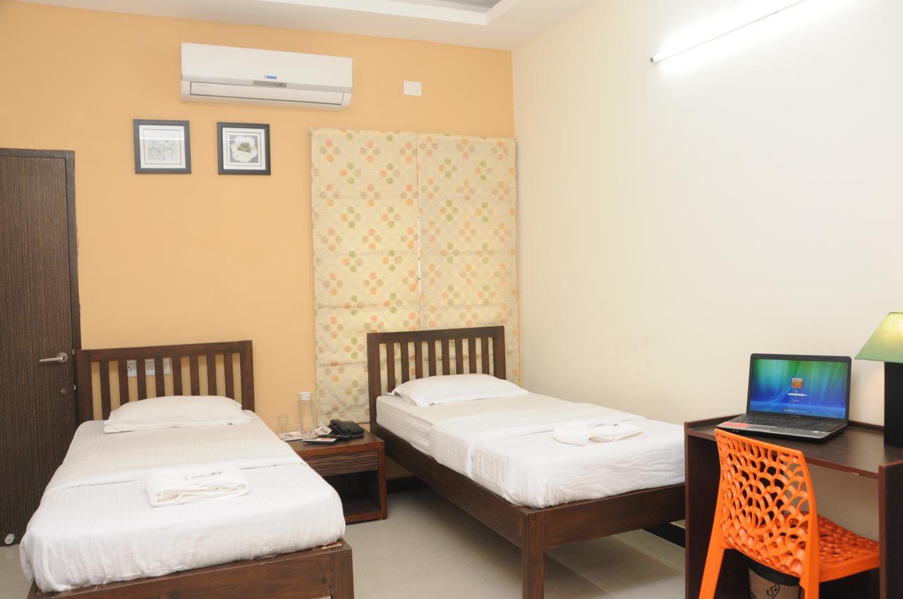 Hotel Orangeinn Omr Perungudi Chennai Exterior photo