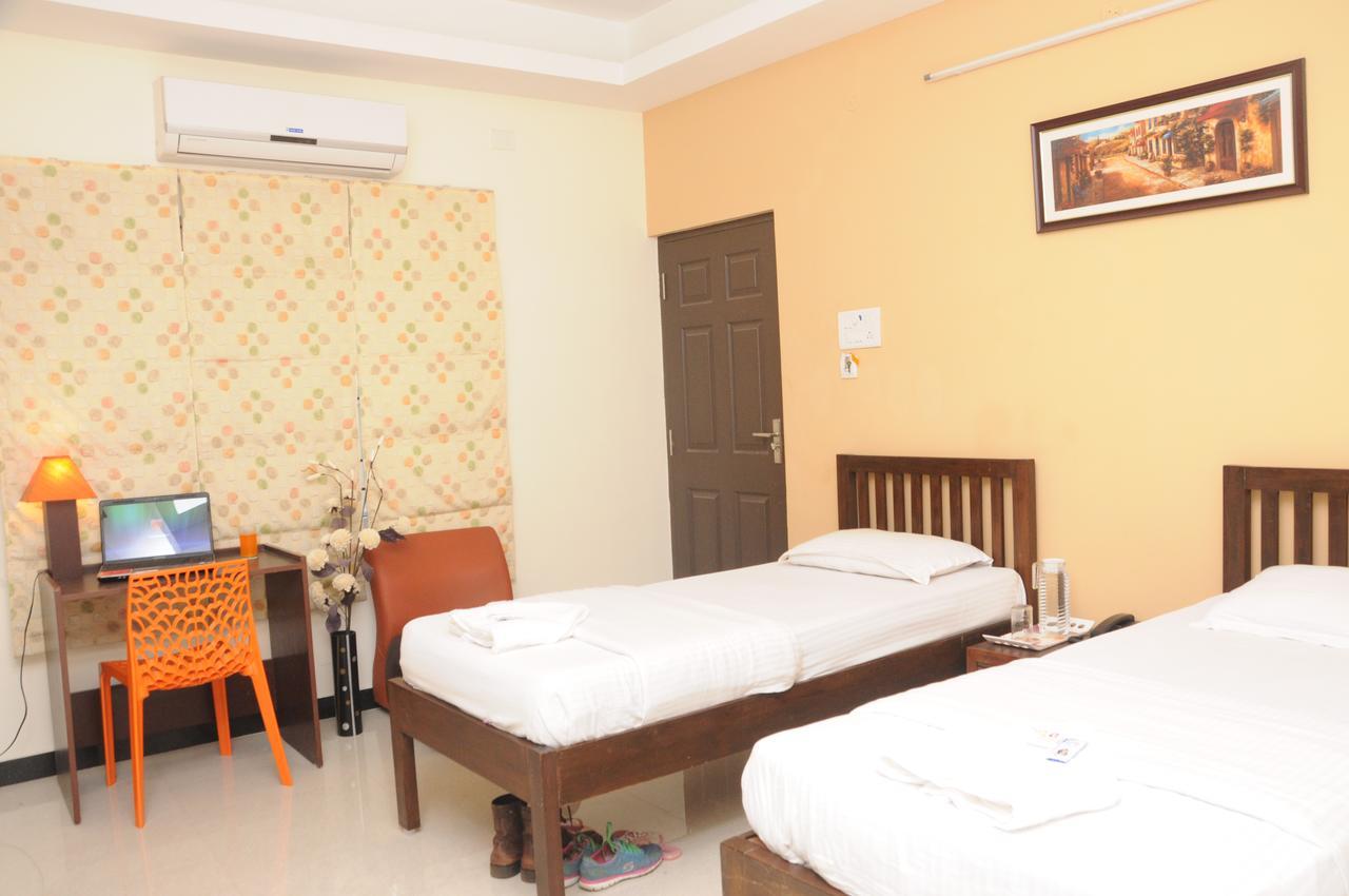 Hotel Orangeinn Omr Perungudi Chennai Exterior photo